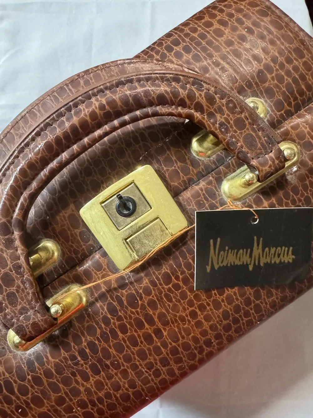 Vintage Neiman Marcus Bentony Croc-Embossed Toiletry Vanity Case — SEE NOTES